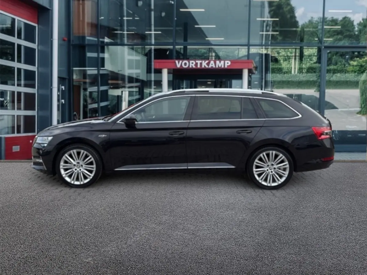 1.4 TSI iV L&K LEDER/PANO-DAK/CAMERA/ELEK-KLEP/ACC/CANTON/STOELVERW
