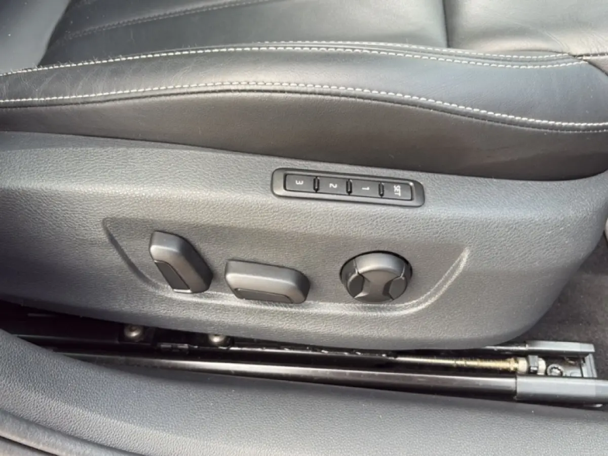 1.4 TSI iV L&K LEDER/PANO-DAK/CAMERA/ELEK-KLEP/ACC/CANTON/STOELVERW