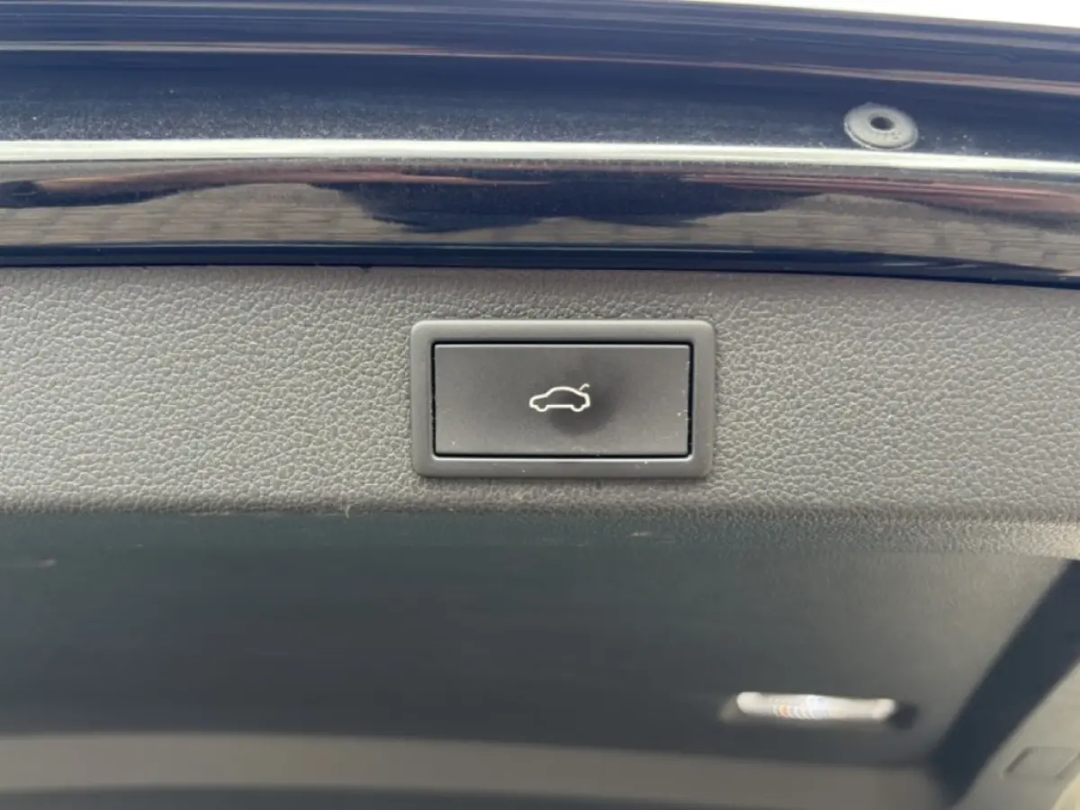 1.4 TSI iV L&K LEDER/PANO-DAK/CAMERA/ELEK-KLEP/ACC/CANTON/STOELVERW