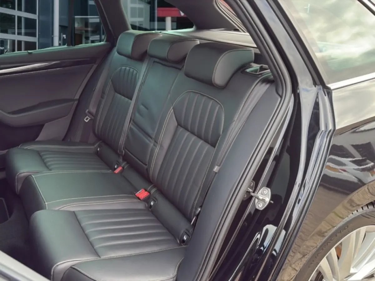1.4 TSI iV L&K LEDER/PANO-DAK/CAMERA/ELEK-KLEP/ACC/CANTON/STOELVERW