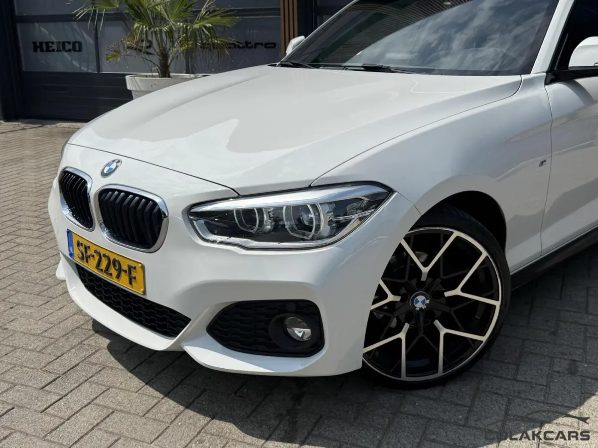 118i Edition Sport Line Shadow High–NAP-Garantie