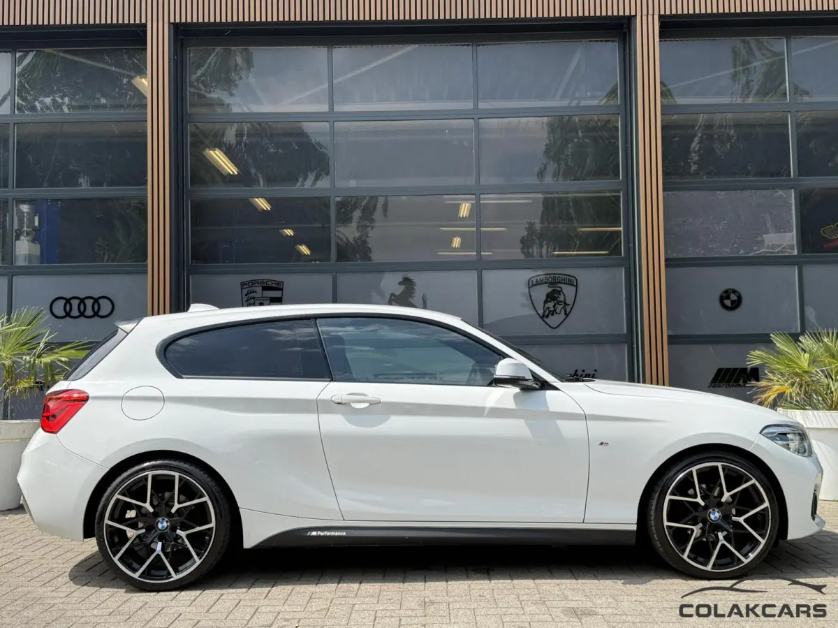118i Edition Sport Line Shadow High–NAP-Garantie