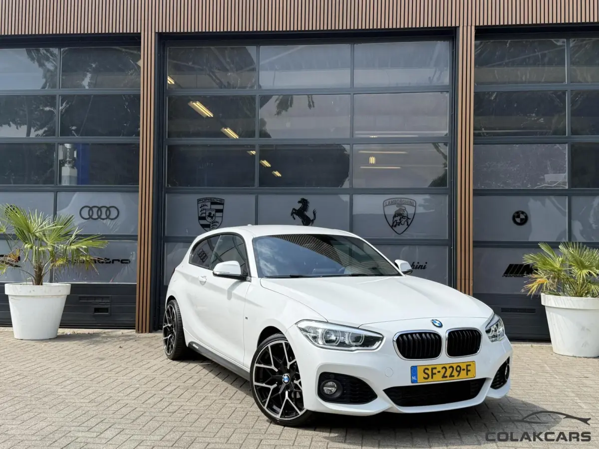 118i Edition Sport Line Shadow High–NAP-Garantie