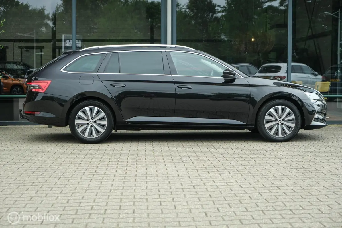 1.4 TSI iV Business Edition Plus | Pano | Vol leder | Memory | Camera | Ambiant | Trekhaak | Super netjes | Virtual | ACC | Stoel en stuurwielverw.