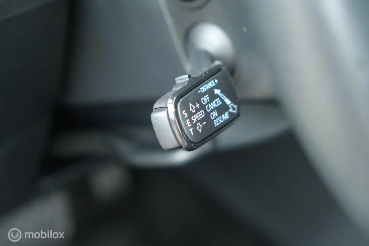 1.4 TSI iV Business Edition Plus | Pano | Vol leder | Memory | Camera | Ambiant | Trekhaak | Super netjes | Virtual | ACC | Stoel en stuurwielverw.