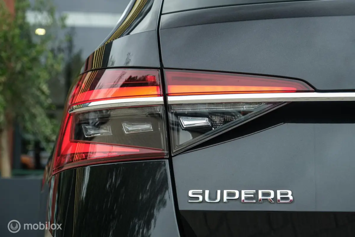 1.4 TSI iV Business Edition Plus | Pano | Vol leder | Memory | Camera | Ambiant | Trekhaak | Super netjes | Virtual | ACC | Stoel en stuurwielverw.