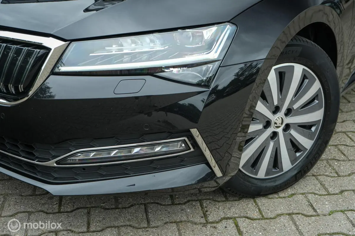 1.4 TSI iV Business Edition Plus | Pano | Vol leder | Memory | Camera | Ambiant | Trekhaak | Super netjes | Virtual | ACC | Stoel en stuurwielverw.