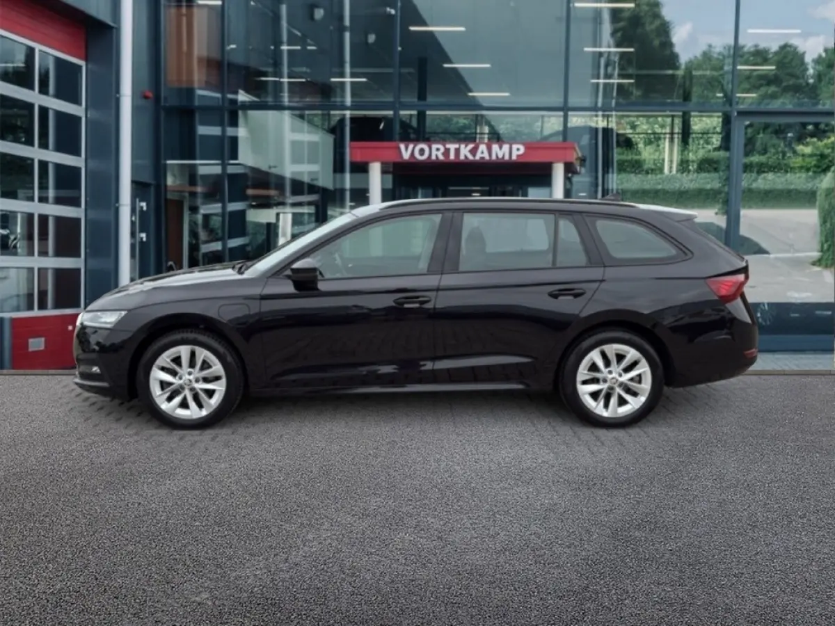 1.4 TSI iV AMBITION CAMERA/CRUISE/DIG-DASH/STOEL+STUURVERW/CARPLAY