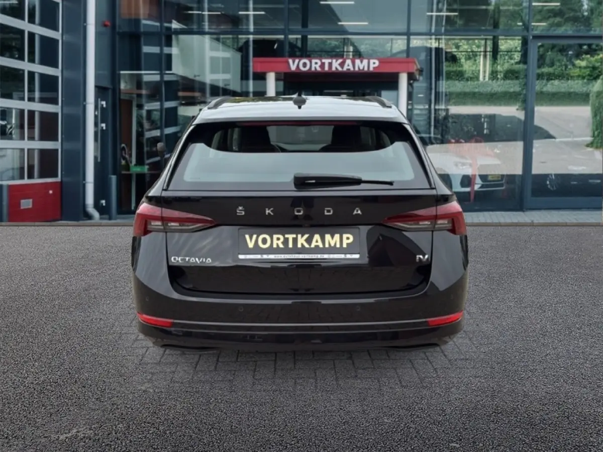 1.4 TSI iV AMBITION CAMERA/CRUISE/DIG-DASH/STOEL+STUURVERW/CARPLAY