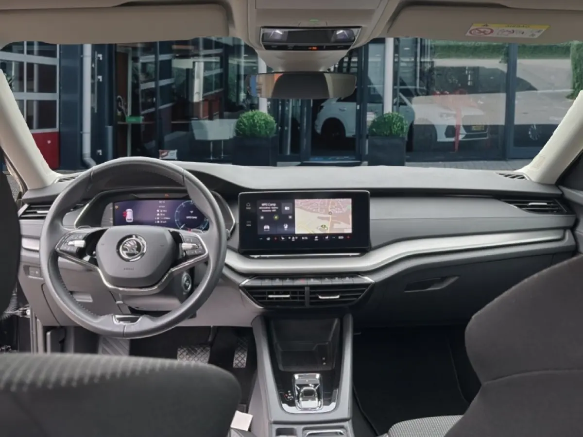 1.4 TSI iV AMBITION CAMERA/CRUISE/DIG-DASH/STOEL+STUURVERW/CARPLAY