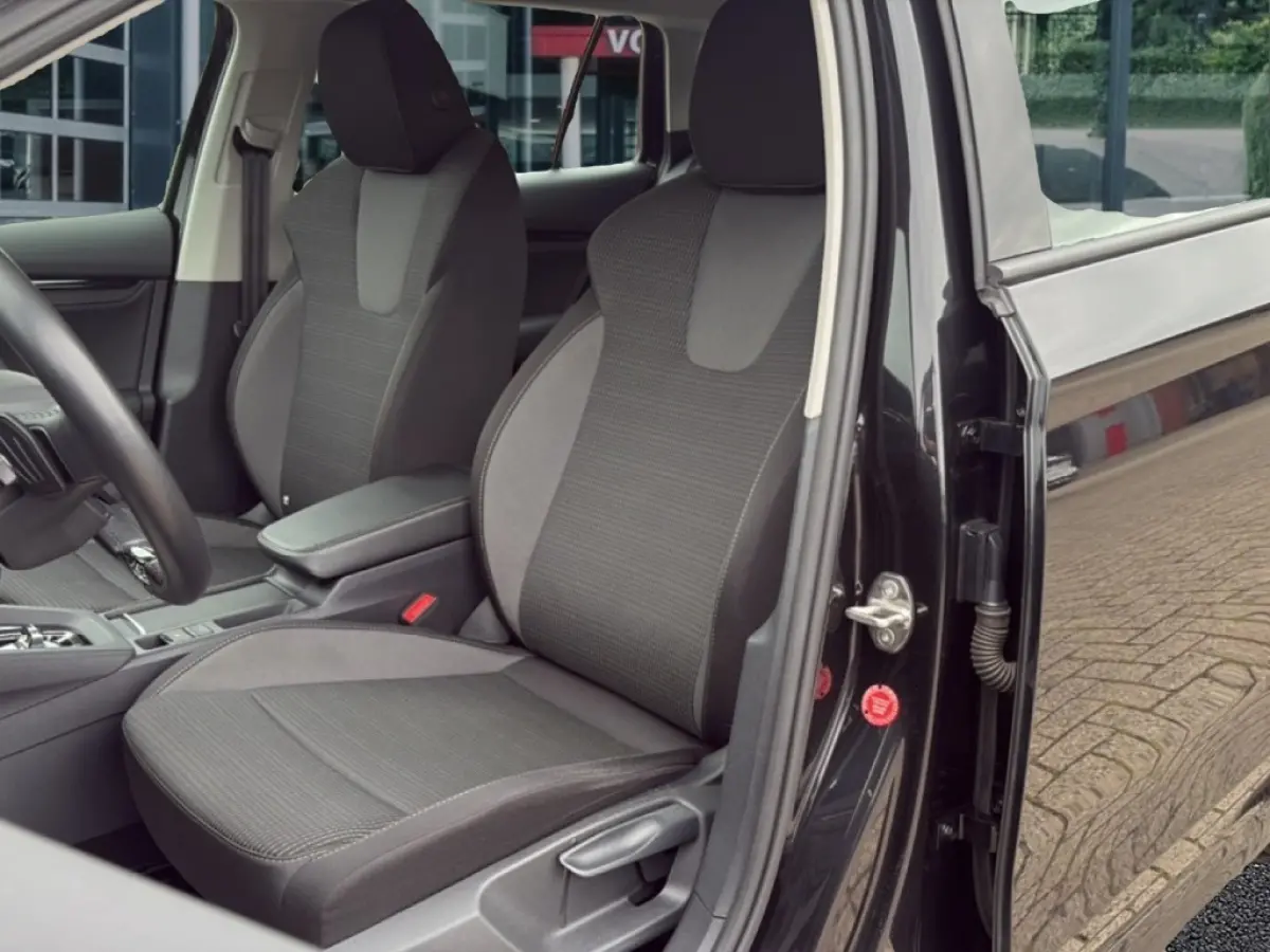 1.4 TSI iV AMBITION CAMERA/CRUISE/DIG-DASH/STOEL+STUURVERW/CARPLAY