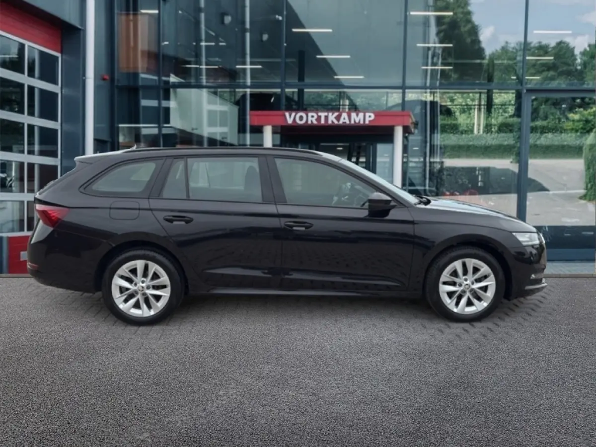 1.4 TSI iV AMBITION CAMERA/CRUISE/DIG-DASH/STOEL+STUURVERW/CARPLAY