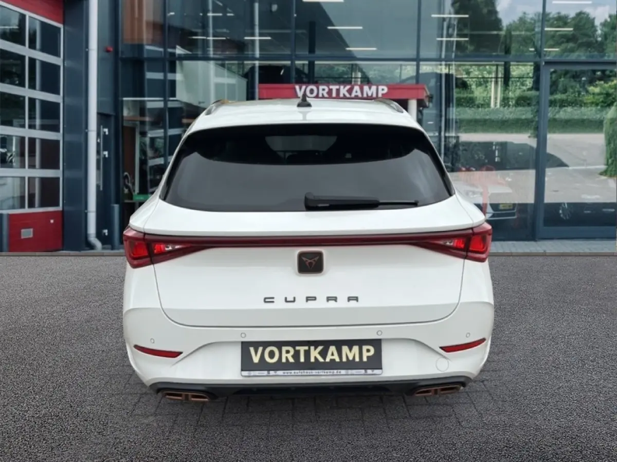1.4 TSI VZ eHYBRID TREKHAAK/CAMERA/ACC/STOEL+STUURVERW/CARPLAY/NAVI