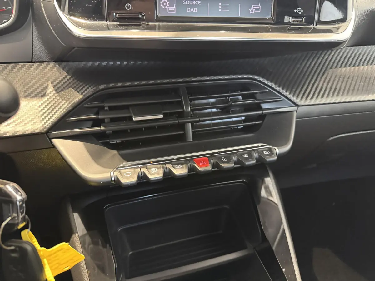 1.2 Like 75PK | CRUISE | AIRCO | BLUETOOTH | 50 DKM |