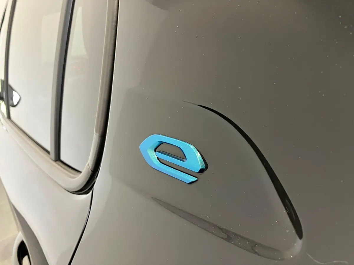 EV Allure 50 kWh | Navigatie | Camera | Climate control