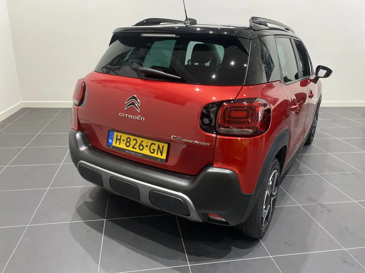 1.2 S&S Feel | 110 PK | Apple Carplay/Android Auto | Navigatie | Climate control | Parkeerhulp |38 DKM |