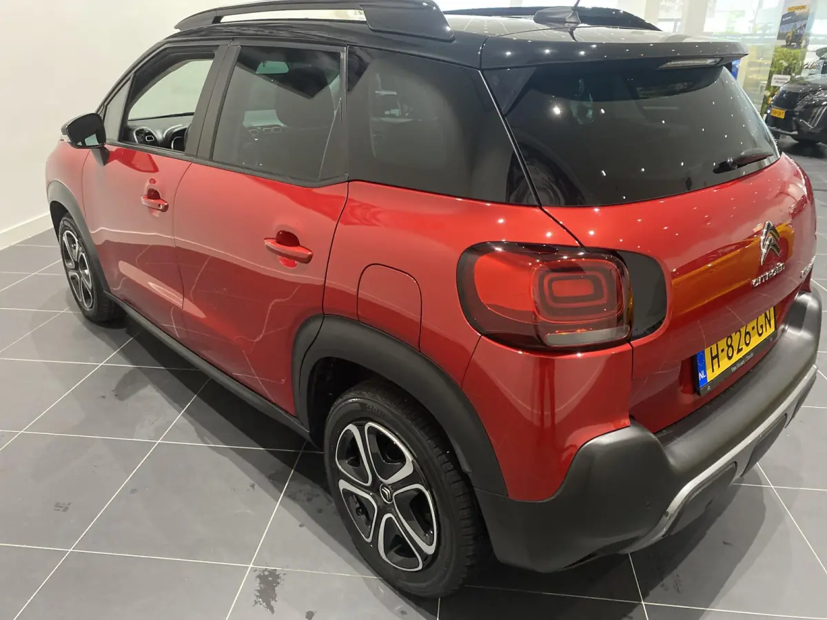 1.2 S&S Feel | 110 PK | Apple Carplay/Android Auto | Navigatie | Climate control | Parkeerhulp |38 DKM |