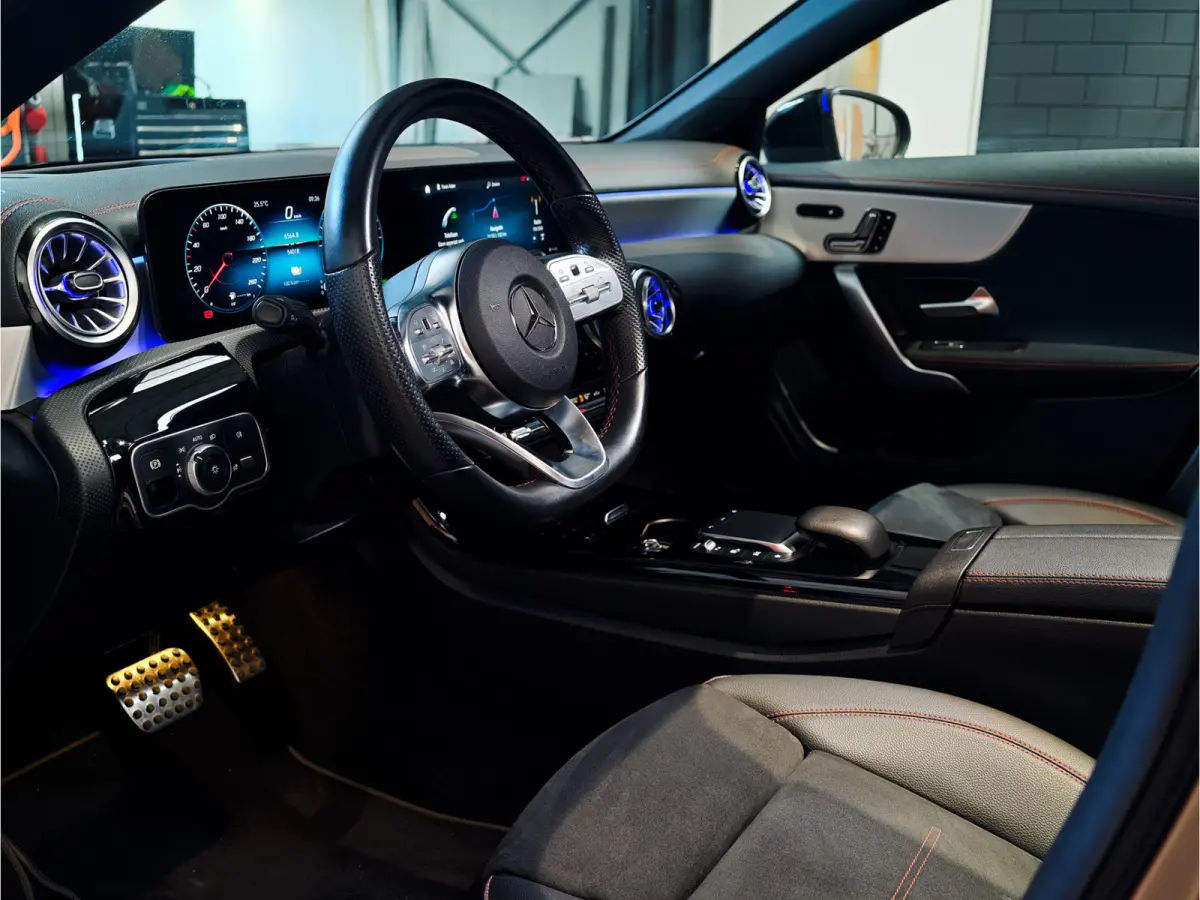 250 e AMG Line Pano | 360 | Headup | Memory | ACC | Keyless