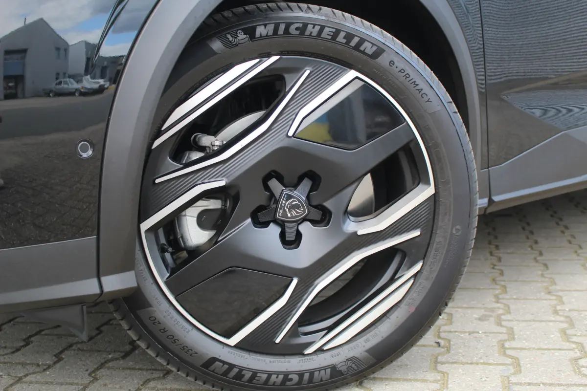 1.6 Plug-in Hybrid 195 GT Exclusive 7p Full Options! | Leder | Pano | Massage | 360 CAM | Stoel verw. & Ventilatie | ACC | BLIS | Full Options! | Leder | Pano | Massage | 360 CAM | Stoel ver