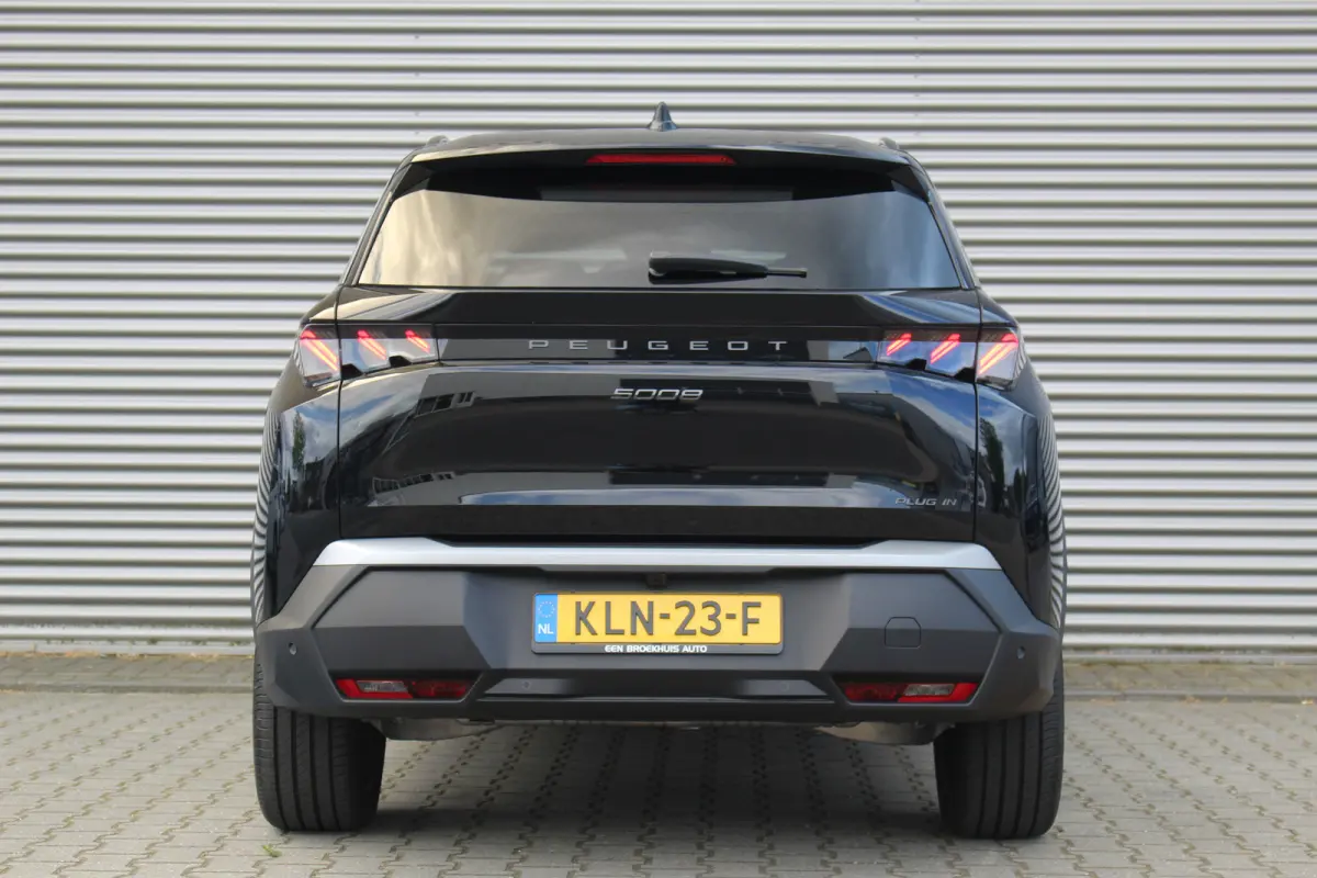 1.6 Plug-in Hybrid 195 GT Exclusive 7p Full Options! | Leder | Pano | Massage | 360 CAM | Stoel verw. & Ventilatie | ACC | BLIS | Full Options! | Leder | Pano | Massage | 360 CAM | Stoel ver