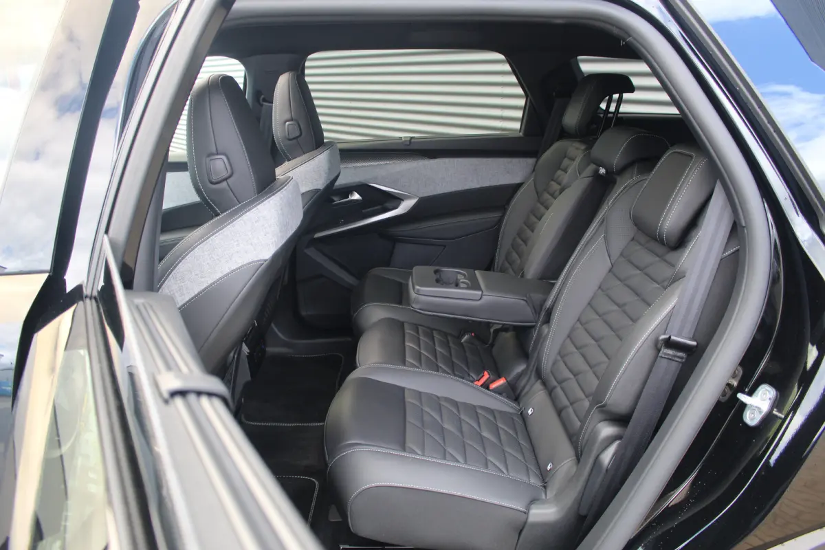 1.6 Plug-in Hybrid 195 GT Exclusive 7p Full Options! | Leder | Pano | Massage | 360 CAM | Stoel verw. & Ventilatie | ACC | BLIS | Full Options! | Leder | Pano | Massage | 360 CAM | Stoel ver
