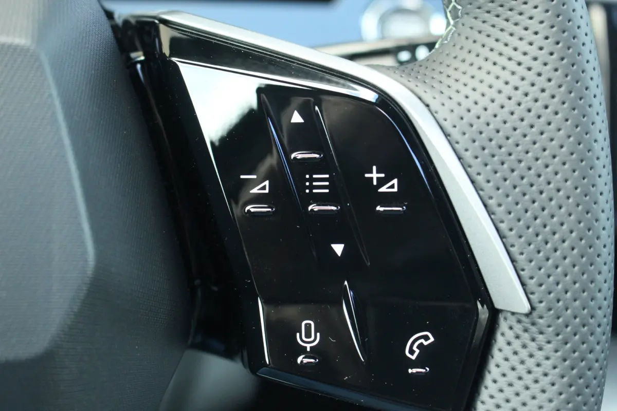 1.6 Plug-in Hybrid 195 GT Exclusive 7p Full Options! | Leder | Pano | Massage | 360 CAM | Stoel verw. & Ventilatie | ACC | BLIS | Full Options! | Leder | Pano | Massage | 360 CAM | Stoel ver
