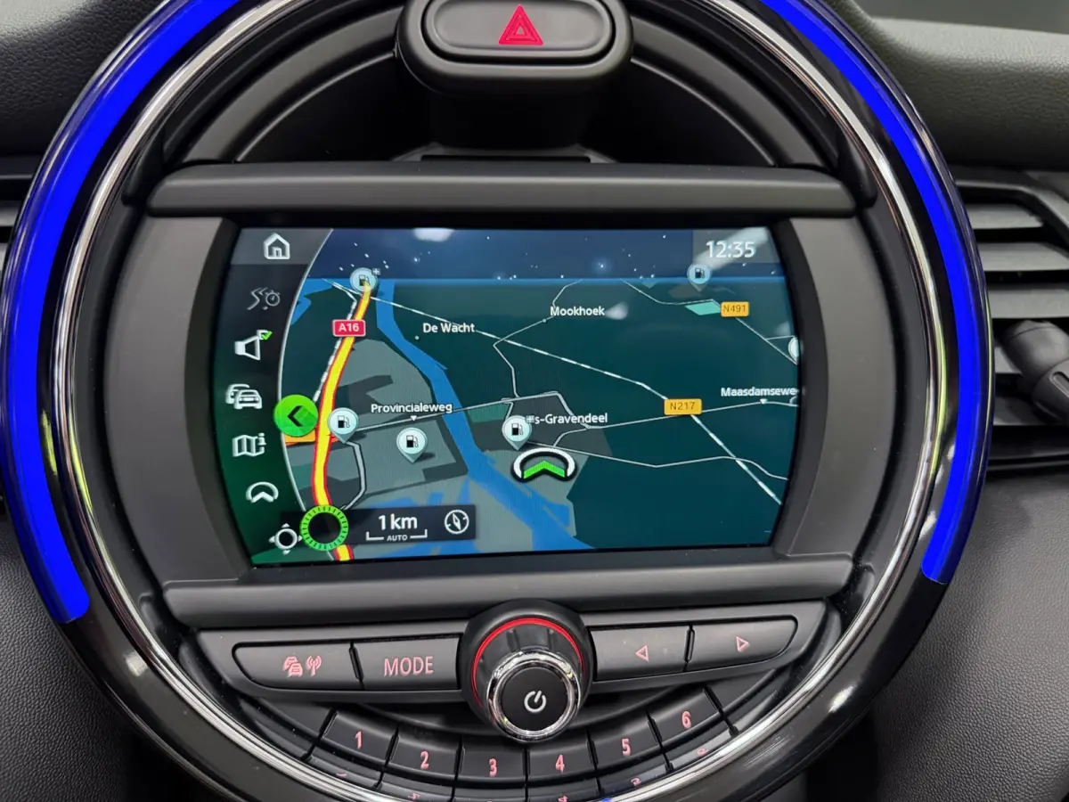 1.5 CHILI BLACK-LINE 27DKM/V-COCKPIT/NAVI/LED/DAB/CARPLAY/ECC/PDC/CRUISE///