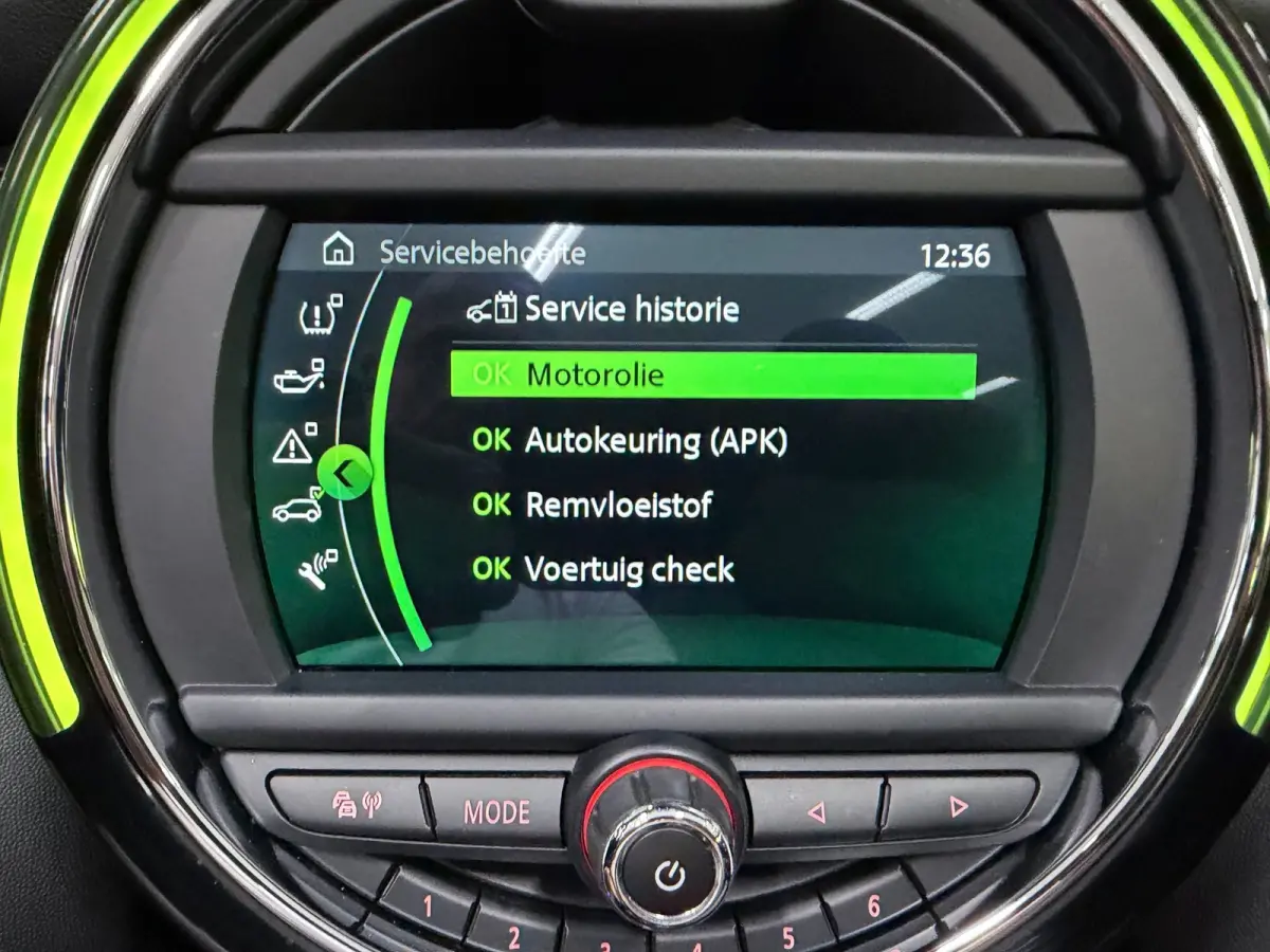 1.5 CHILI BLACK-LINE 27DKM/V-COCKPIT/NAVI/LED/DAB/CARPLAY/ECC/PDC/CRUISE///