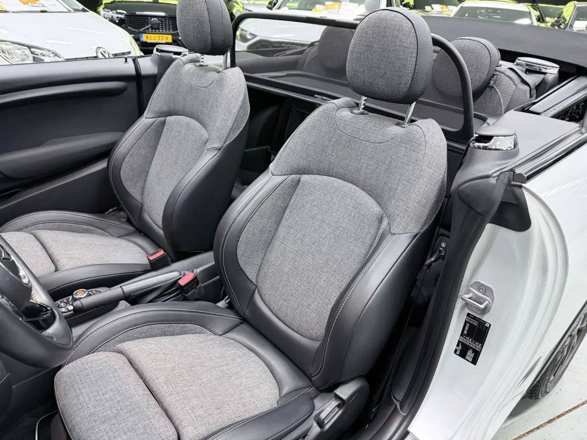 1.5 CHILI BLACK-LINE 27DKM/V-COCKPIT/NAVI/LED/DAB/CARPLAY/ECC/PDC/CRUISE///