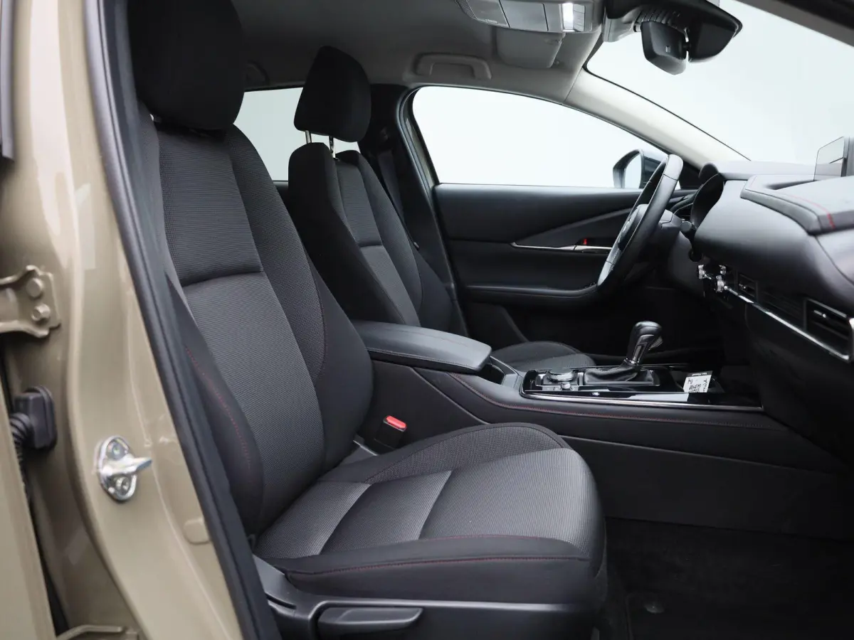 2.0 e-SkyActiv-G M Hybrid Homura | Automaat | Apple Carplay / Android Auto | Camera | Parkeersensoren | Stoelverwarming |