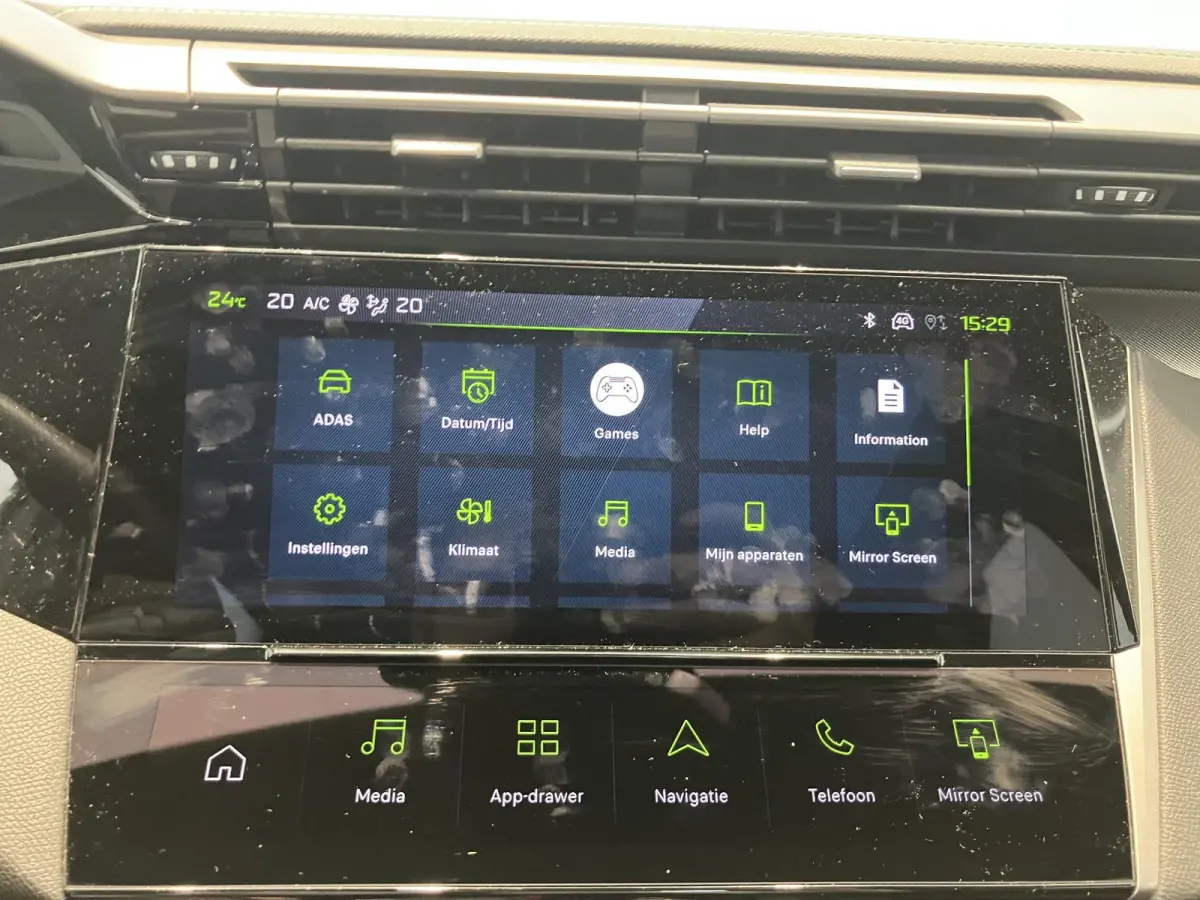 1.2 Hybrid 145 e-DCS6 GT | Apple Carplay & Android Auto | Stoelverwarming en Massage | 360 Camera | DEMO AUTO NEEM CONTACT OP VOOR INFO |