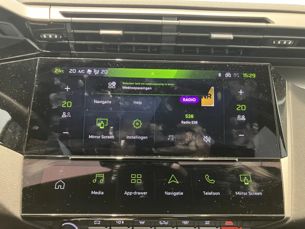 1.2 Hybrid 145 e-DCS6 GT | Apple Carplay & Android Auto | Stoelverwarming en Massage | 360 Camera | DEMO AUTO NEEM CONTACT OP VOOR INFO |