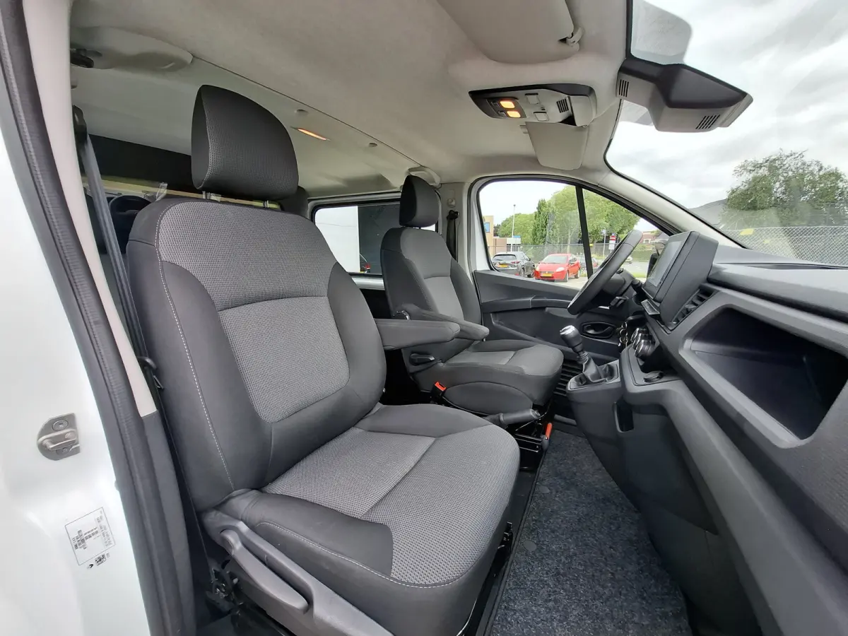 2.0 Blue dCi 110 T29 L2H1 Start DC | Navigatie/Android/Apple Carplay | Parkeersensoren Achter | Cruise Control | Airco | DAB | LED Koplampen |