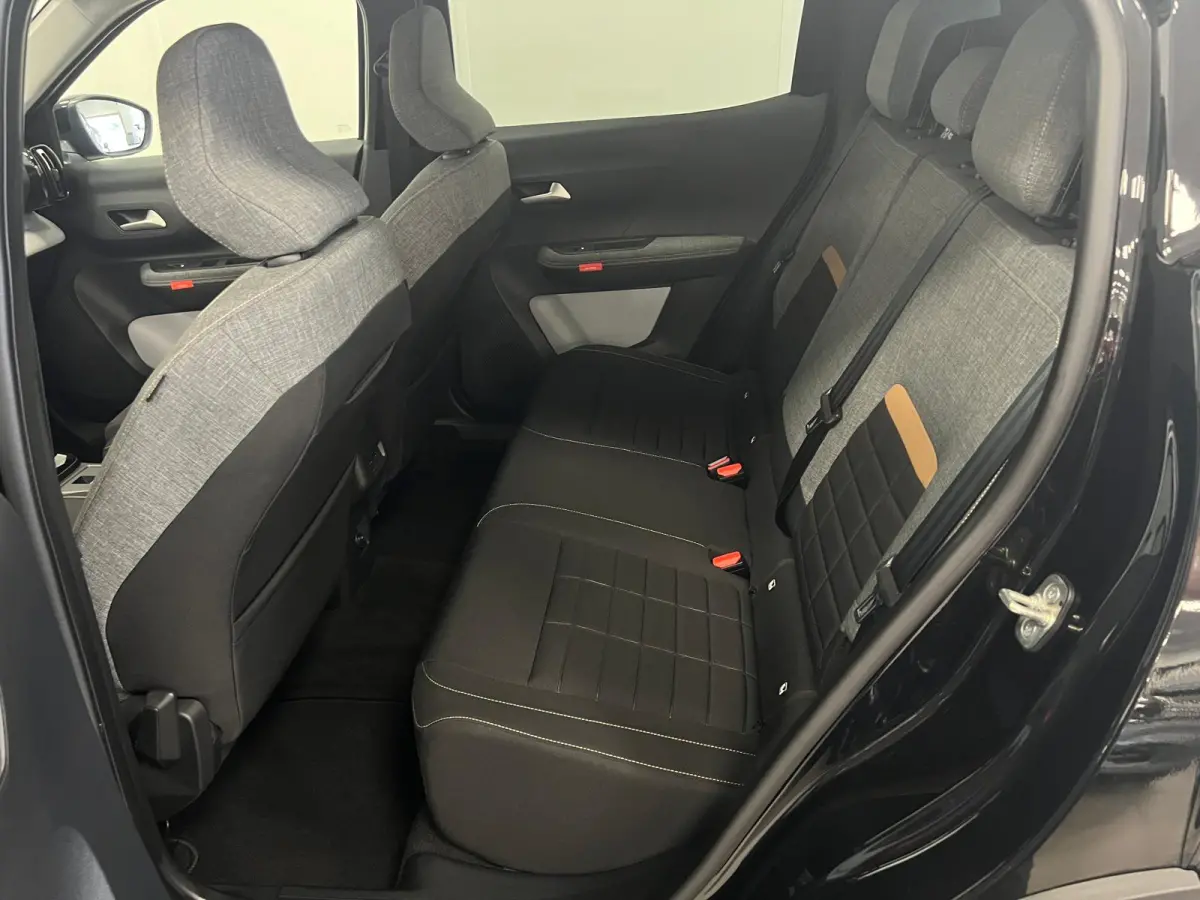 1.2 HYBRID 145PK AUT. PLUS /CAMERA / CARPLAY / CLIMAT.C / CRUISE.C /
