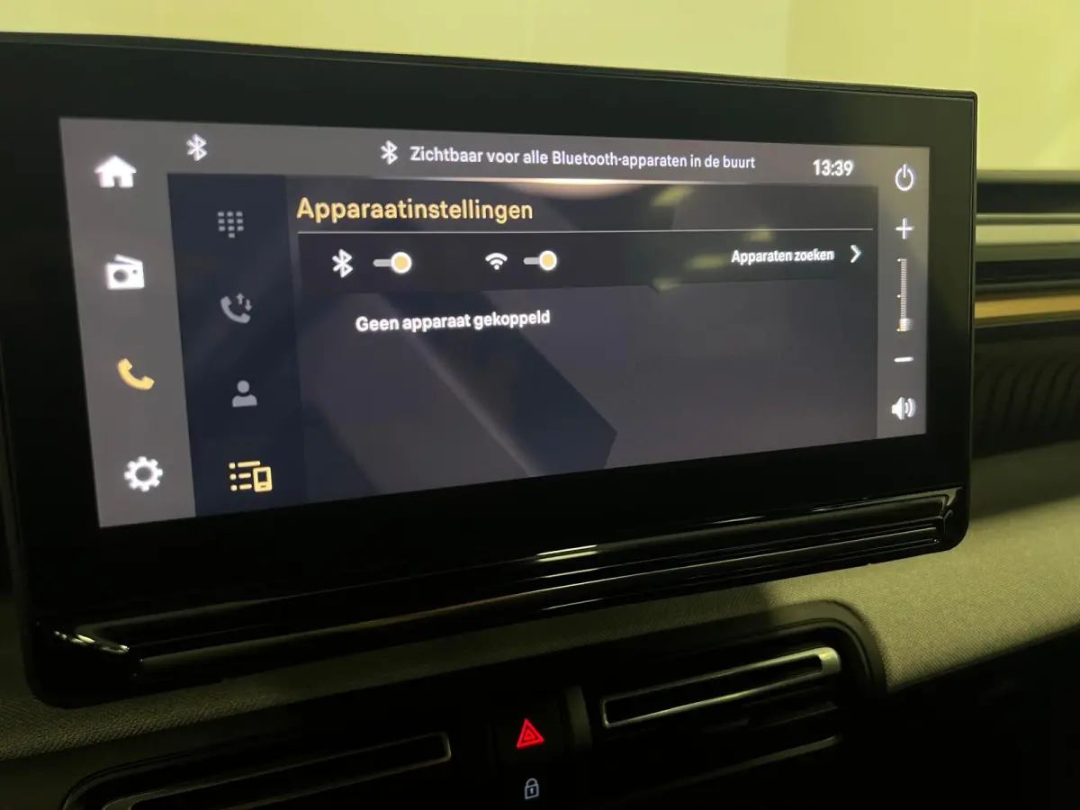 1.2 HYBRID 145PK AUT. PLUS /CAMERA / CARPLAY / CLIMAT.C / CRUISE.C /
