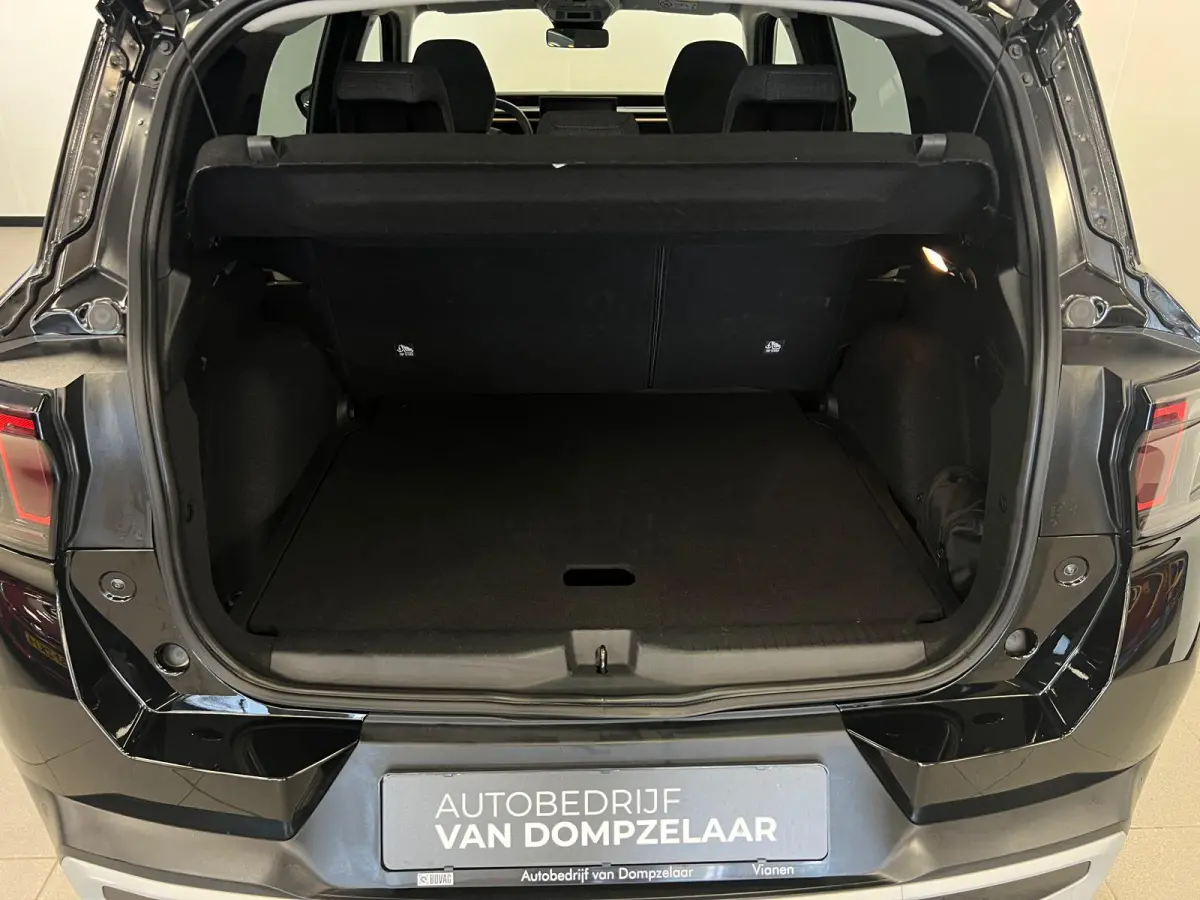 1.2 HYBRID 145PK AUT. PLUS /CAMERA / CARPLAY / CLIMAT.C / CRUISE.C /