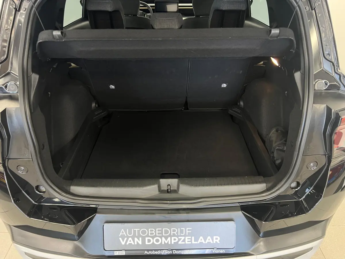 1.2 HYBRID 145PK AUT. PLUS /CAMERA / CARPLAY / CLIMAT.C / CRUISE.C /
