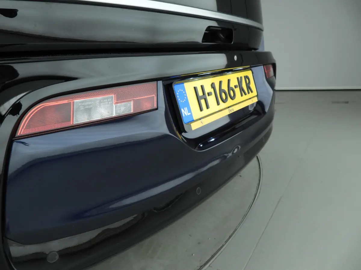 Executive Edition 120Ah 42 kWh LED | Navigatie | Stoelverwarming | Clima | PDC | DAB | Alu 20 inch