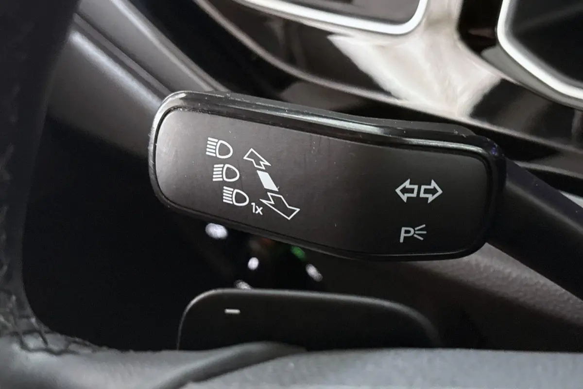 1.5 TSI R-Line Business DSG Automaat Stoelverwarming