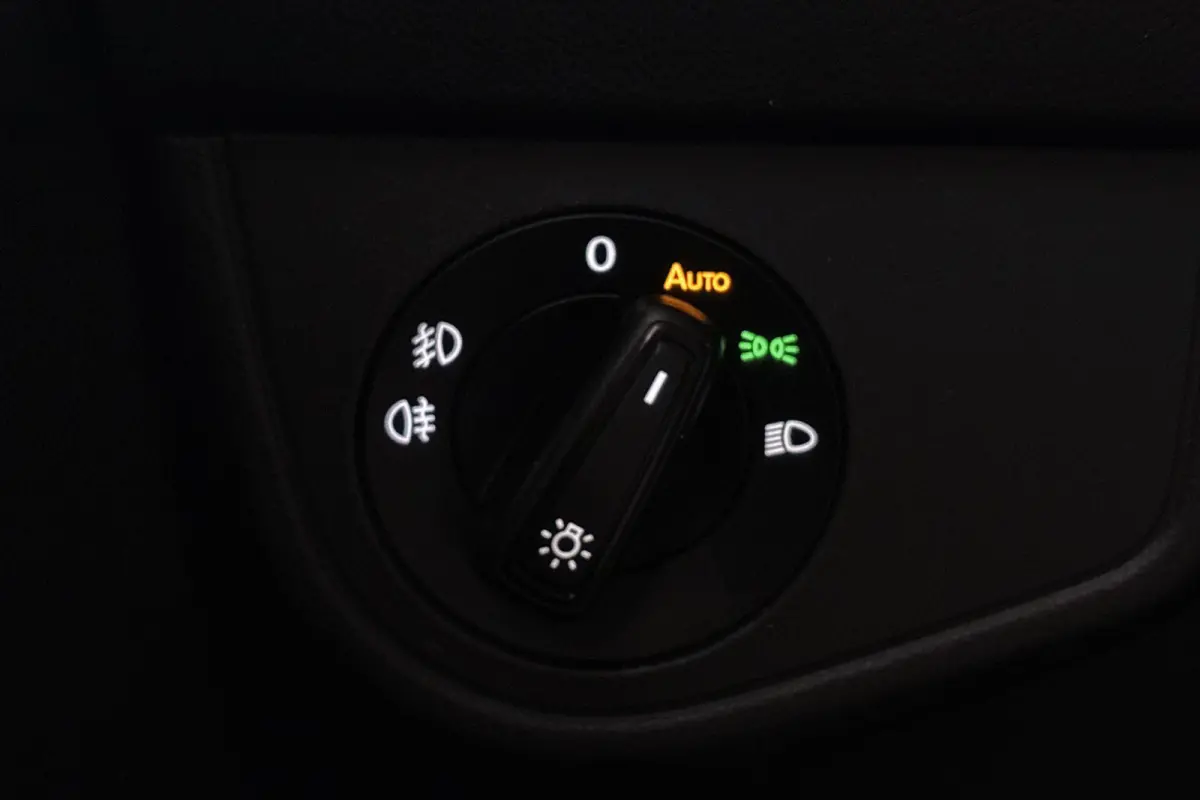 1.5 TSI R-Line Business DSG Automaat Stoelverwarming
