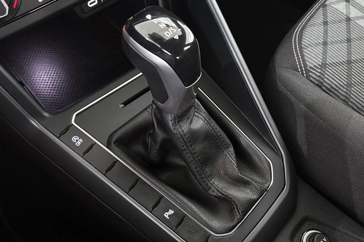 1.5 TSI R-Line Business DSG Automaat Stoelverwarming