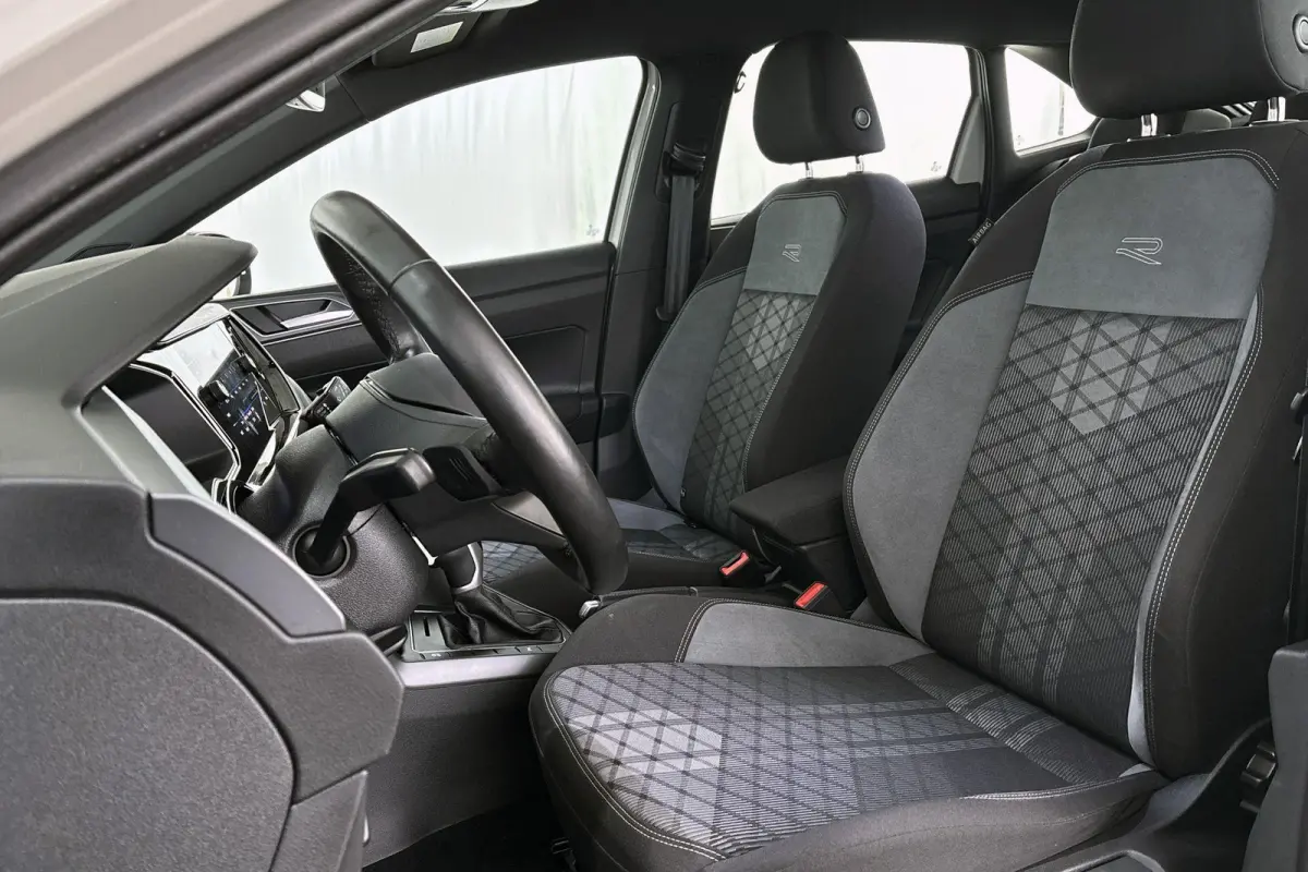 1.5 TSI R-Line Business DSG Automaat Stoelverwarming