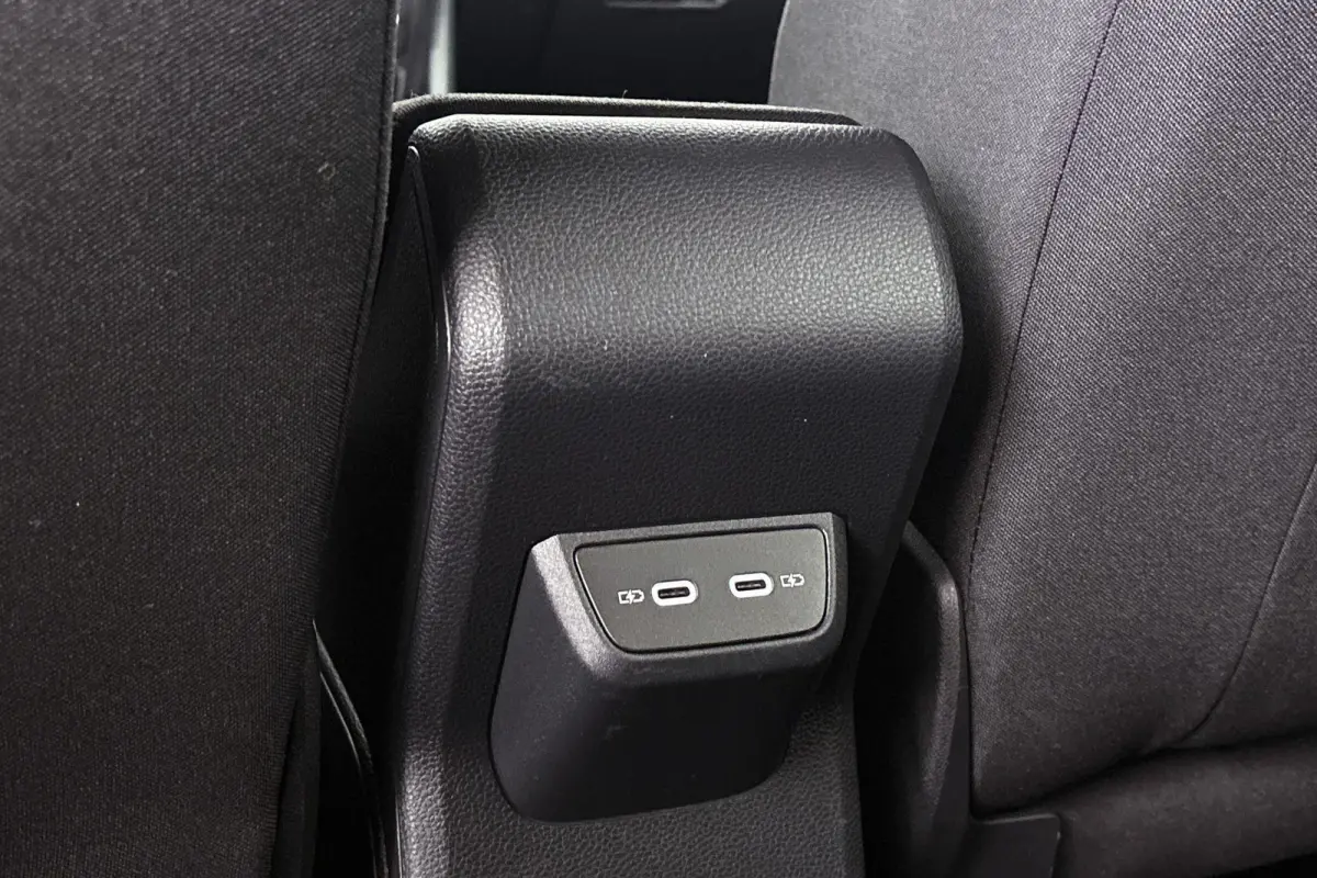 1.5 TSI R-Line Business DSG Automaat Stoelverwarming
