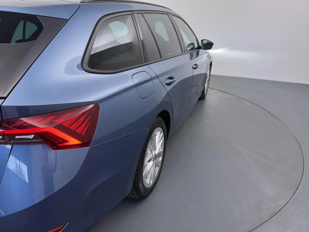 1.0 e-TSI Ambition | Automaat | Achteruitrijcamera | Stoelverwarming | CarPlay |