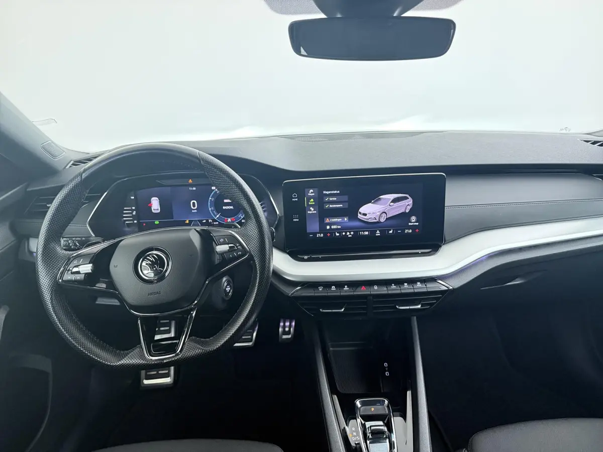1.0 e-TSI Ambition | Automaat | Achteruitrijcamera | Stoelverwarming | CarPlay |