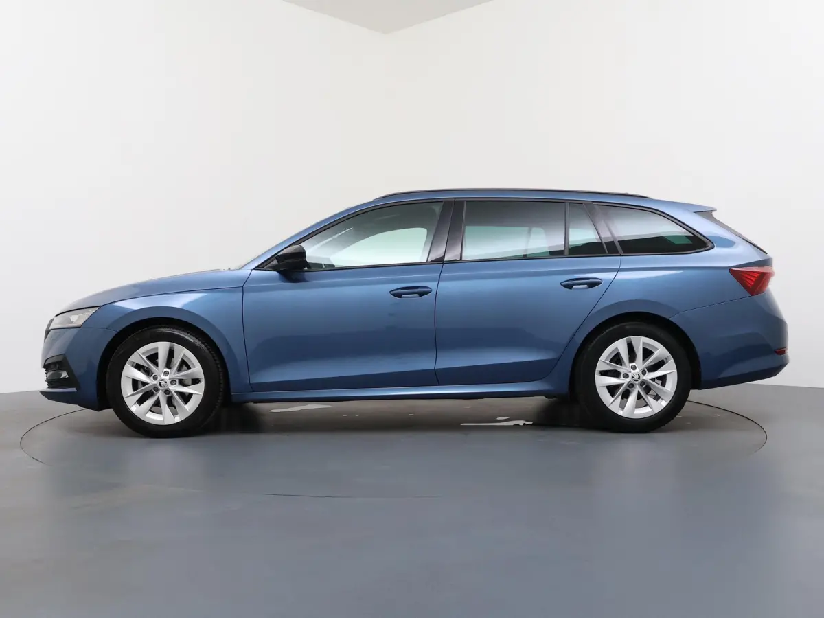 1.0 e-TSI Ambition | Automaat | Achteruitrijcamera | Stoelverwarming | CarPlay |
