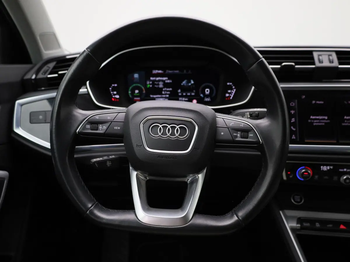 45 TFSI e S tronic S Line | Automaat | Apple Carplay / Android Auto | Camera | Parkeersensoren | Stoelverwarming |
