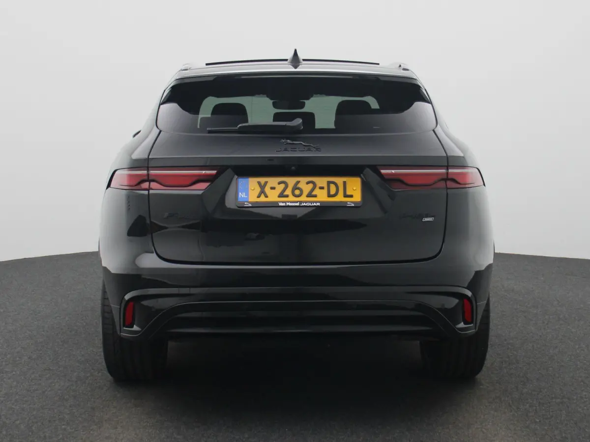 2.0 P400e PHEV SE | Automaat | Apple Carplay / Android Auto | Panoramadak | Parkeersensoren | Stuurverwarming |