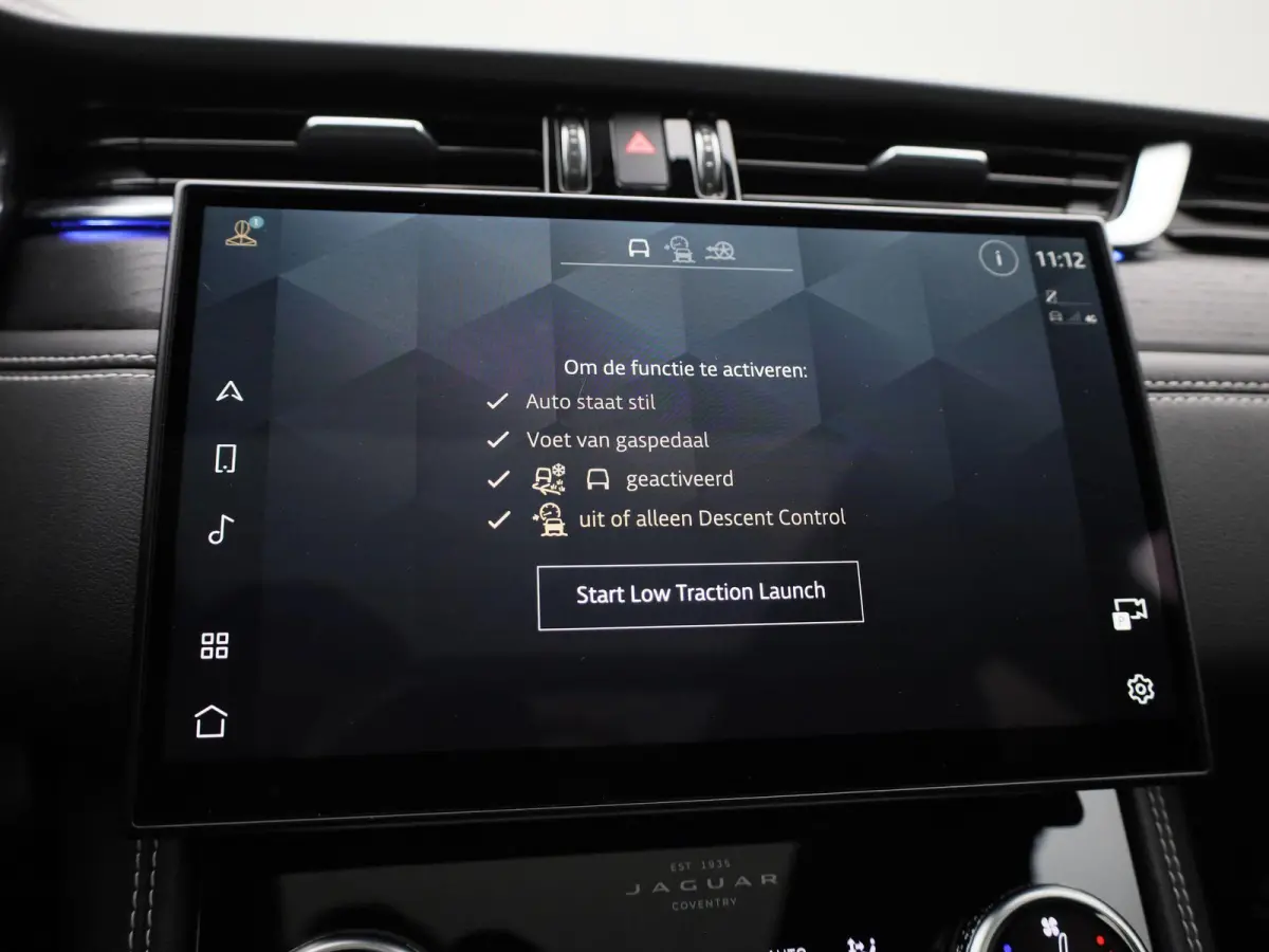 2.0 P400e PHEV SE | Automaat | Apple Carplay / Android Auto | Panoramadak | Parkeersensoren | Stuurverwarming |