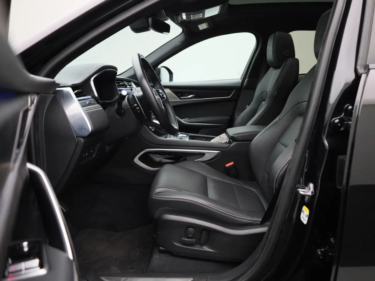 2.0 P400e PHEV SE | Automaat | Apple Carplay / Android Auto | Panoramadak | Parkeersensoren | Stuurverwarming |